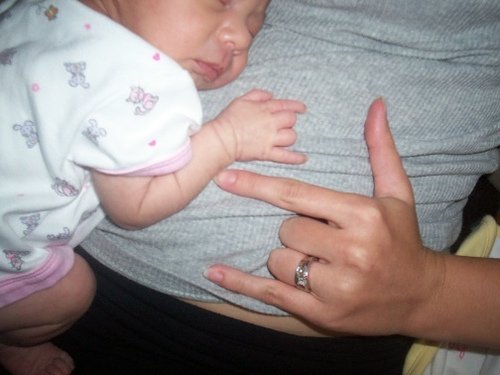 Baby Sign Language - Effectively Communicate With Your Infant 8 baby and mommy signing ILY